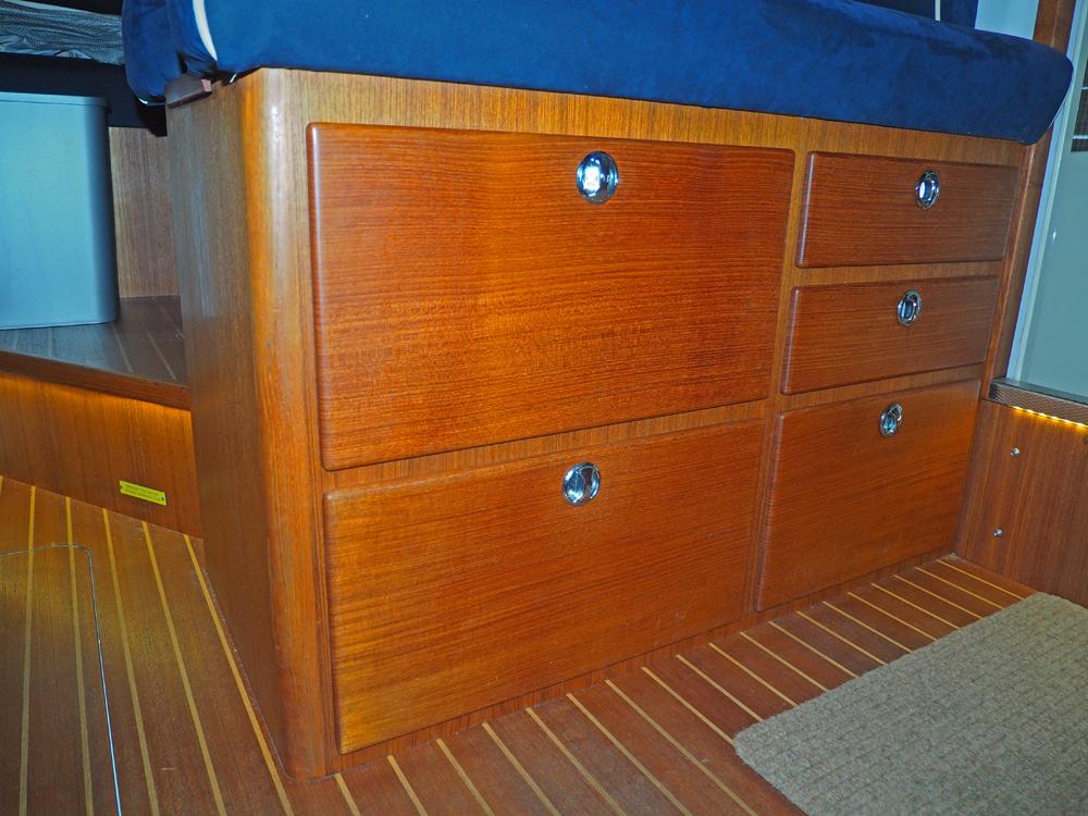 Stuurhuis, Accommodatie
